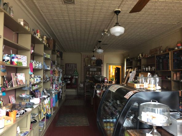 624 W Main St, Madison, IN 47250